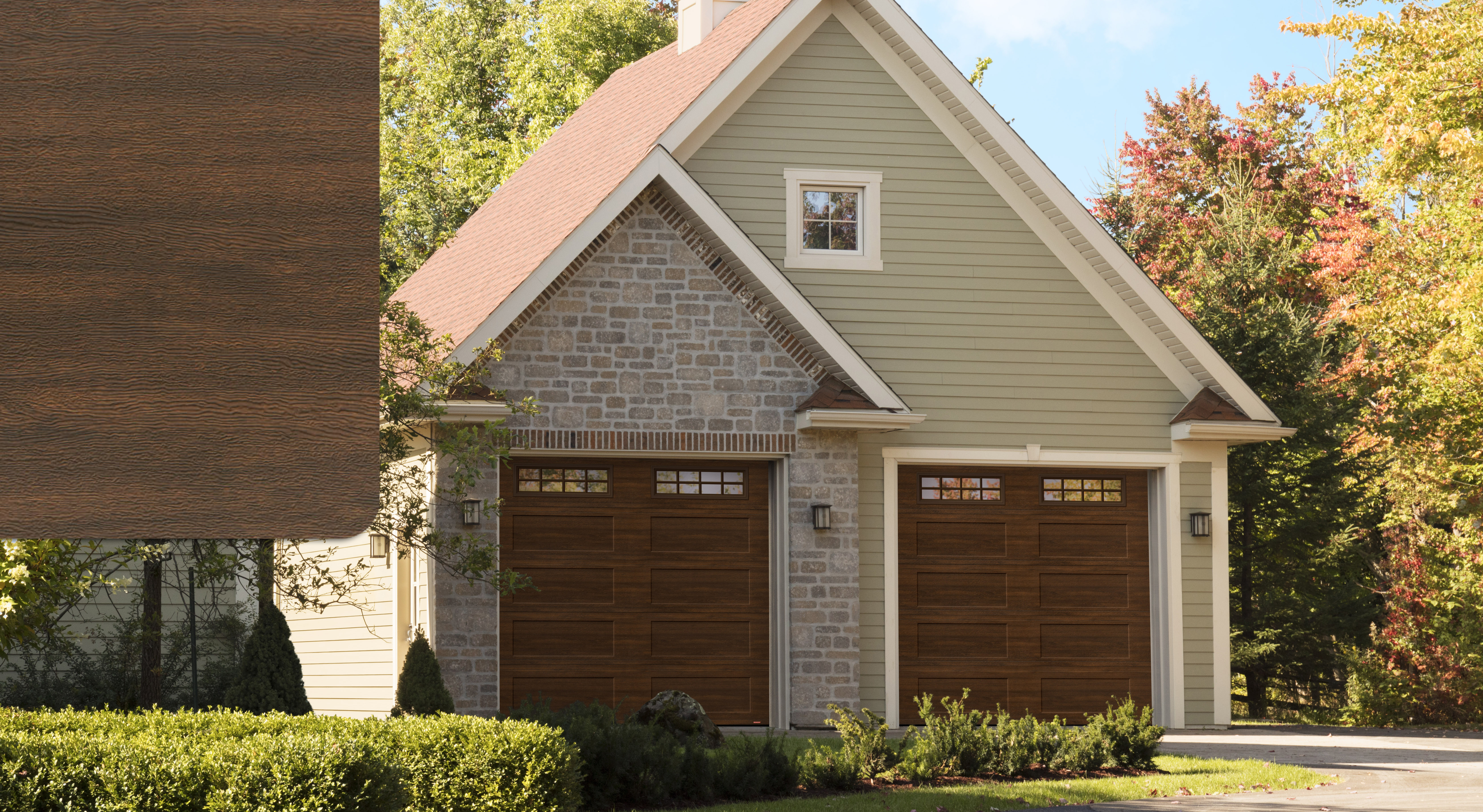 Maison en briques grises avec des portes de garage Standard+ Shaker-Plat XL, 10' x 9', Noyer chocolaté, fenêtres avec des Appliques Stockton avec un échantillon Noyer chocolaté