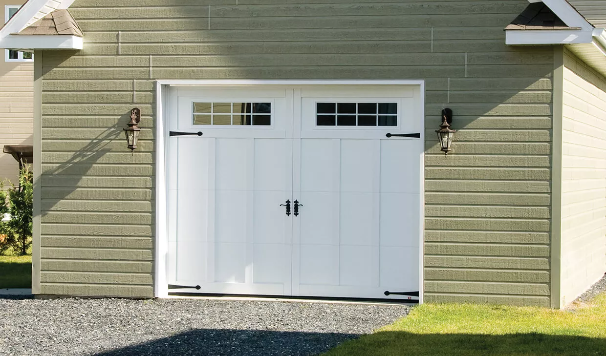 Eastman E-13, 10' x 8', Ice White door and overlays, 8 lite Orion windows