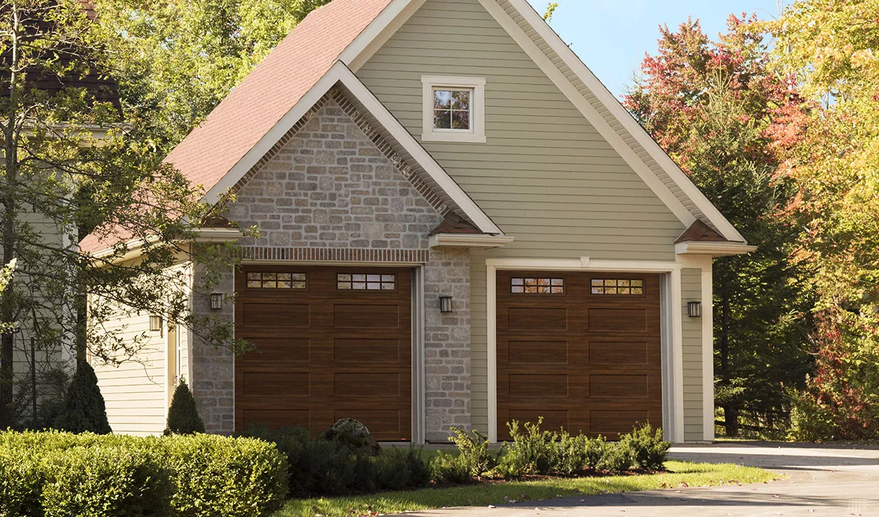 Standard+ Shaker‑Flat XL, 10' x 9', Chocolate Walnut Faux Wood, windows with Stockton Inserts