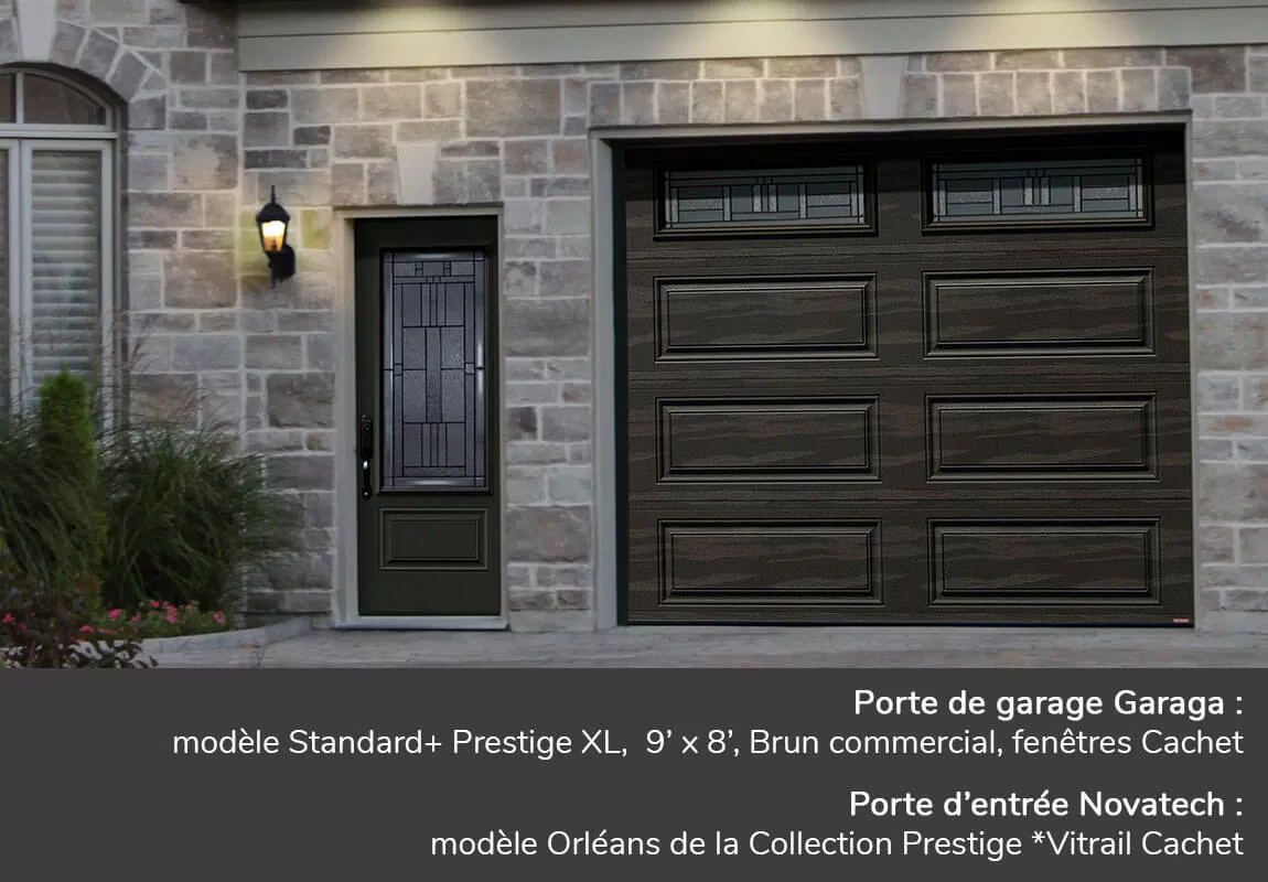 Porte de garage Garaga : modèle Standard+ Prestige XL,  9’ x 8’, Brun commercial, fenêtres Cachet | Porte d’entrée Novatech : modèle Orléans de la Collection Prestige *Vitrail Cachet