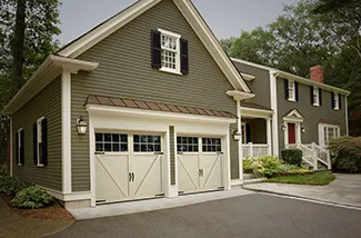 Princeton P-23, 8' x 7', Desert Sand doors and overlays, 8 lite Panoramic windows with Clear glass