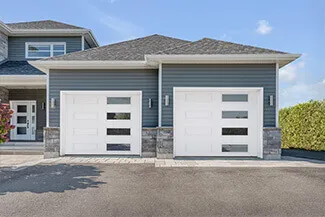 Standard+ Classic XL, 10' x 8', Ice White, window layout: Right-side Harmony with Tinted glass