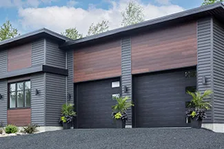 Standard+ Flush, 10' x 8', Black, window layout: Right-side Harmony with Clear glass